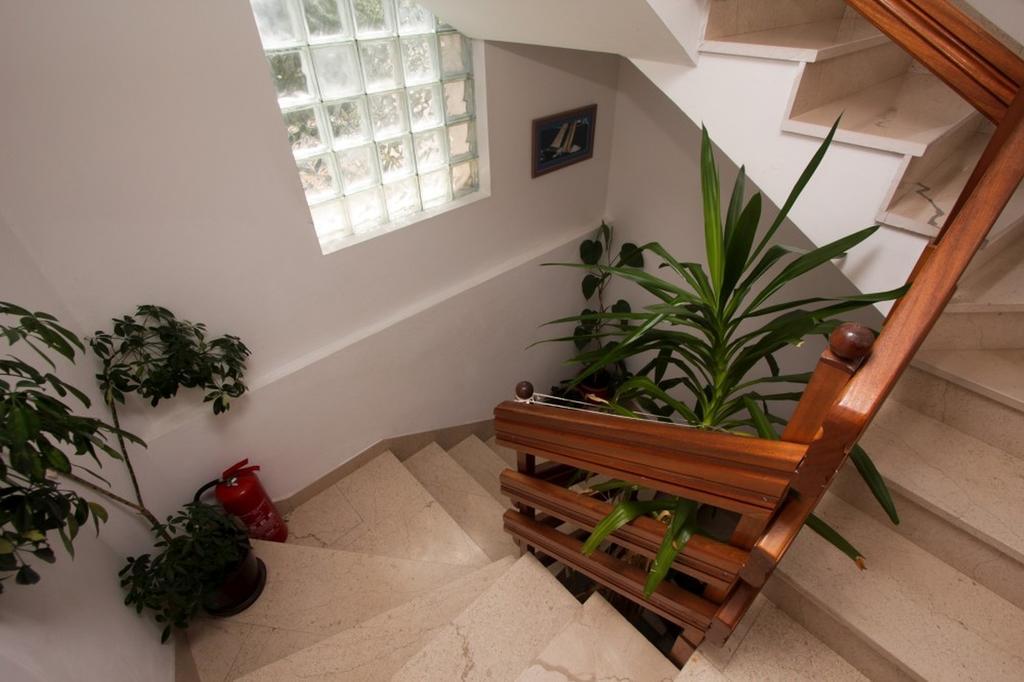 Apartments And Rooms Porto Razanj Ruang foto